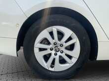 Toyota Prius 	S SafetyPlus - U8613