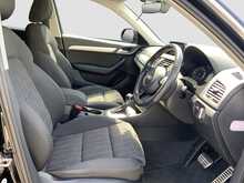 Audi Q3 2.0TFSI Quattro 180PS - U8616