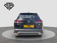 Toyota Corolla Cross 	Hybrid Z - U8617