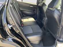 Toyota Corolla Cross 	Hybrid Z - U8617