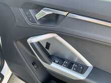Audi Q3 35TDI Quattro Advance - U8618