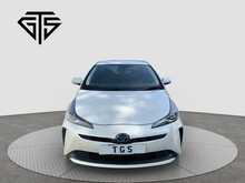 Toyota Prius S - U8619