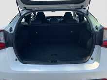 Toyota Prius S - U8619