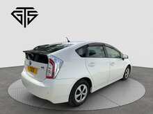 Toyota Prius G - U8620