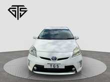 Toyota Prius G - U8620