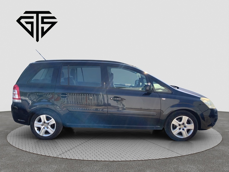Vauxhall Zafira Exclusiv - U8621