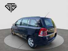 Vauxhall Zafira Exclusiv - U8621