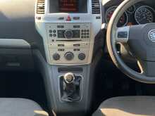 Vauxhall Zafira Exclusiv - U8621