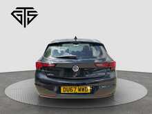Vauxhall Astra i Turbo Elite Nav - U8653