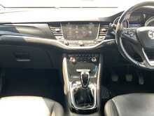 Vauxhall Astra i Turbo Elite Nav - U8653