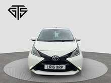 Toyota AYGO VVT-i x-play - U8660