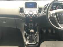 Ford Fiesta T EcoBoost Titanium - U8666
