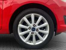 Ford Fiesta T EcoBoost Titanium - U8666
