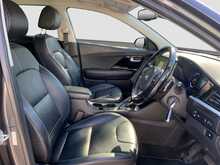 Kia Niro GDi 3 - U8674