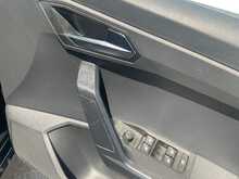 SEAT Arona TSI SE Technology - U8676