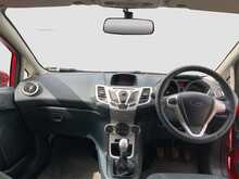 Ford Fiesta Zetec - U8684