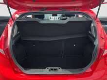 Ford Fiesta Zetec - U8684