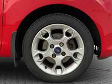 Ford Fiesta Zetec - U8684