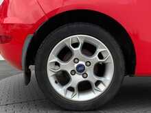 Ford Fiesta Zetec - U8684
