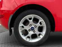Ford Fiesta Zetec - U8684