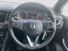 Vauxhall Astra i Turbo SRi Nav - U8685