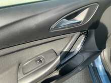 Vauxhall Astra i Turbo SRi Nav - U8685