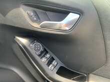 Ford Puma T EcoBoost MHEV Titanium First Edition - U8701