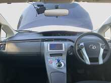 Toyota Prius S - U8707