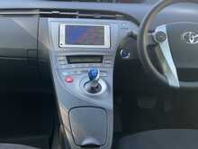 Toyota Prius S - U8707