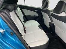 Toyota Prius S Touring-Selection - U8720