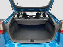 Toyota Prius S Touring-Selection - U8720