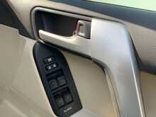 Toyota Land Cruiser Prado TX L-Package 4WD - U8723
