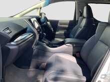 Toyota Alphard Hybrid SR C-Package - U8726