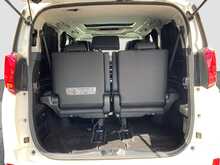 Toyota Alphard Hybrid SR C-Package - U8726