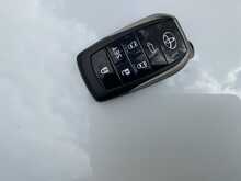 Toyota Alphard Hybrid SR C-Package - U8726