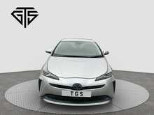 Toyota Prius S - U8727