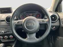 Audi A1 Sportback - U8728