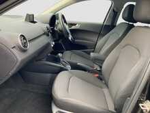 Audi A1 Sportback - U8728