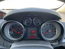 Vauxhall Mokka CDTi Exclusiv - U8729