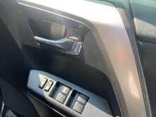 Toyota Rav4 VVT-h Design - U8742