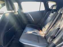 Toyota Rav4 VVT-h Design - U8742