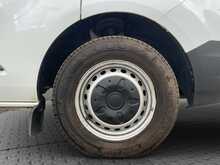 Ford Transit Custom 300 EcoBlue Leader - U8751