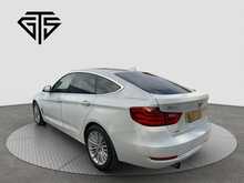 BMW 3 Series Gran Turismo 320i Luxury - U8755