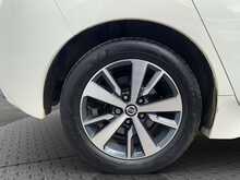 Nissan Leaf Acenta - U8756