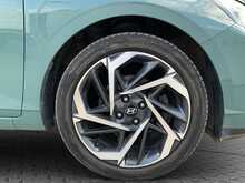 Hyundai i20 T-GDi MHEV Premium - U8757