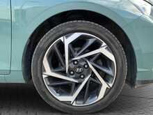 Hyundai i20 T-GDi MHEV Premium - U8757