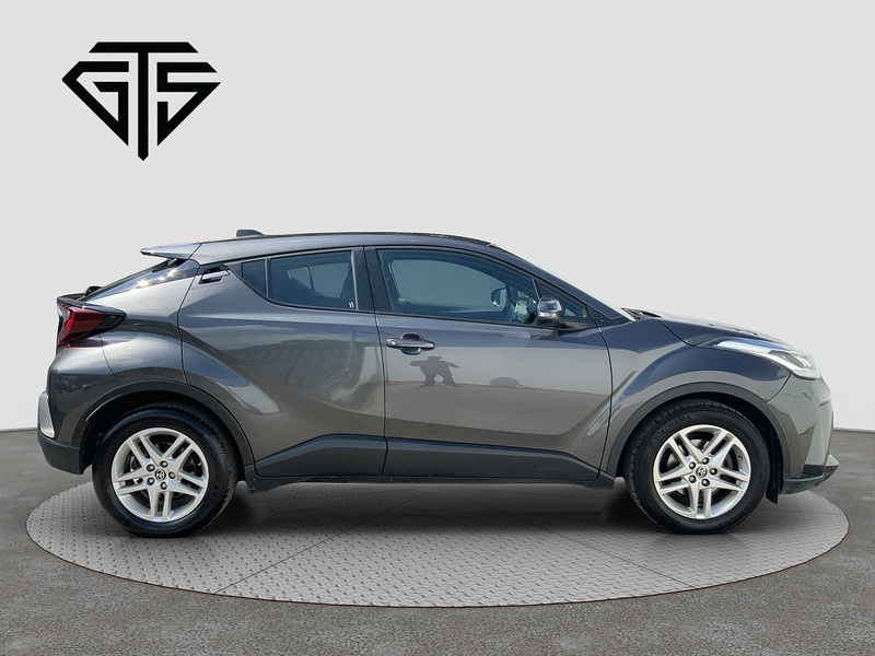 Toyota C-HR VVT-h Icon - U8758