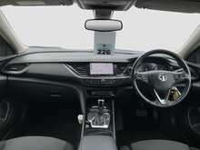 Vauxhall Insignia Turbo D SE Edition - U8760