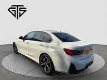 BMW 3 Series 330e M Sport - U8761