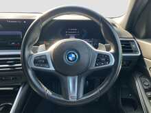 BMW 3 Series 330e M Sport - U8761